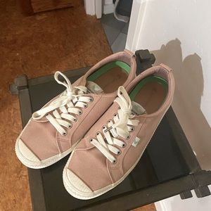 Caruna rose canvas sneakers